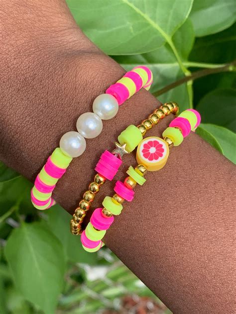 preppy clay bead bracelet ideas